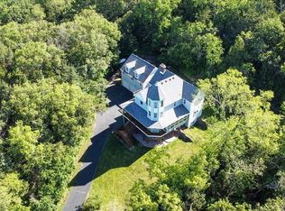 W9866 Kent Rd, Poynette, WI 53955