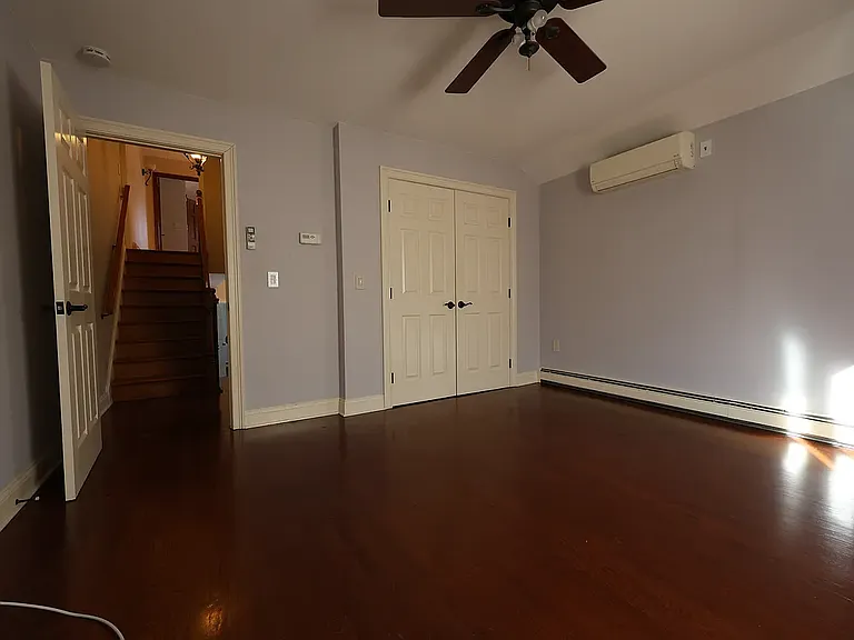 1 Ledyard Pl — Photo 13