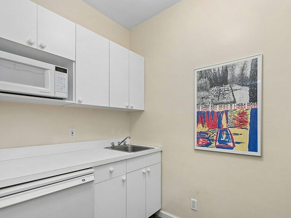 1st image of 35 E 85th St #Of3s