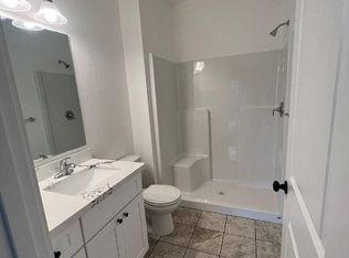 799 Point Brown Ave SW #A, Cosmopolis, WA 98537
