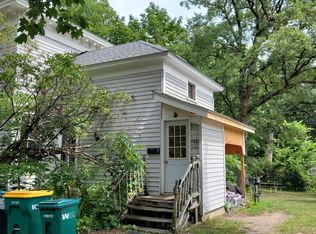 722 W Cedar St, River Falls, WI 54022