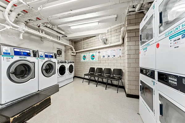 Sold by Utstein Properties | media 17