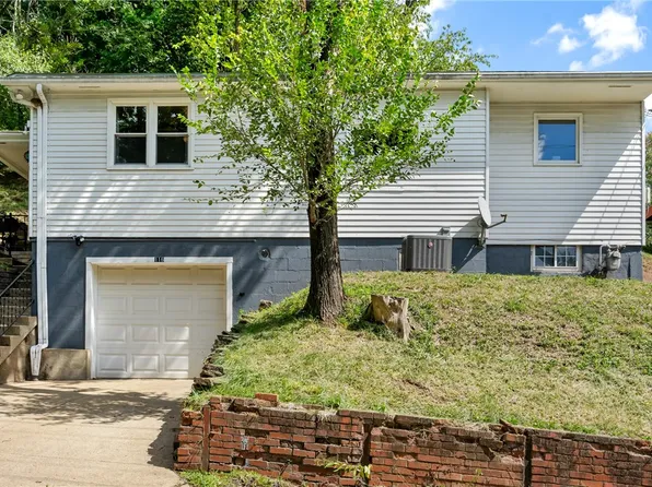 116 Convent Ave, Pittsburgh, PA 15209