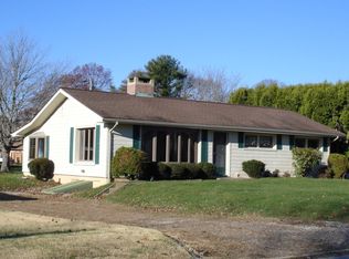 20 Race Rock Rd, Waterford, CT 06385