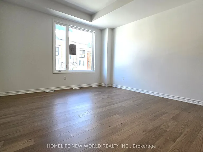 115 Avani Ave — Photo 4