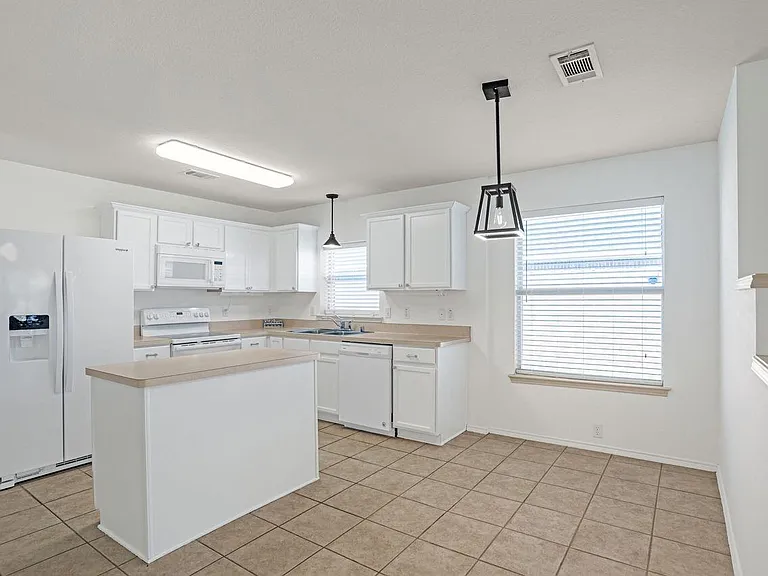 4507 Falcon Dr — Photo 6