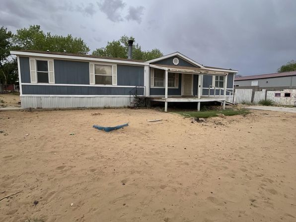 14 Hilda Ln, Los Lunas, NM 87031