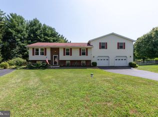 1255 Chandler Dr, Westminster, MD 21157