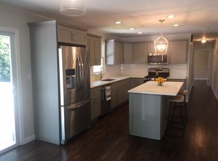 64 Andover St, Andover, MA 01810