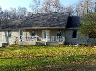 9200 Coon Hill Rd, Munith, MI 49259