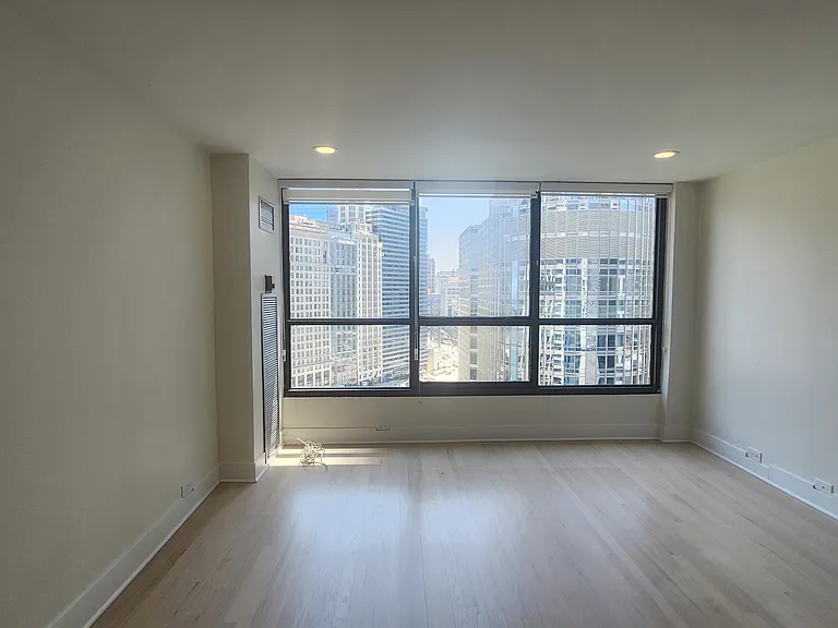 405 N Wabash Ave #1508 — Photo 1