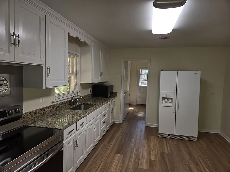 107 Covey Rd — Photo 9