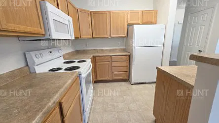 3 bed, 2.5 bath, 1889 sqft, $1,959 — Photo 3