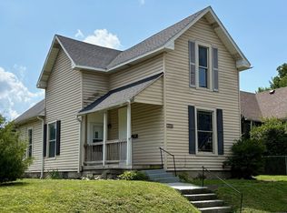 1275 Division St, Noblesville, IN 46060