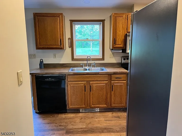 31 Countryside Rd — Photo 23