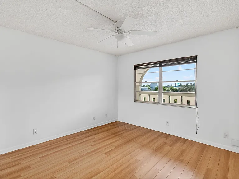 1501 Cayman Way #1501C4 — Photo 37