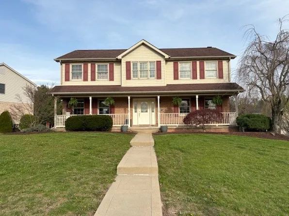 1007 Braemar Dr, Jeannette, PA 15644