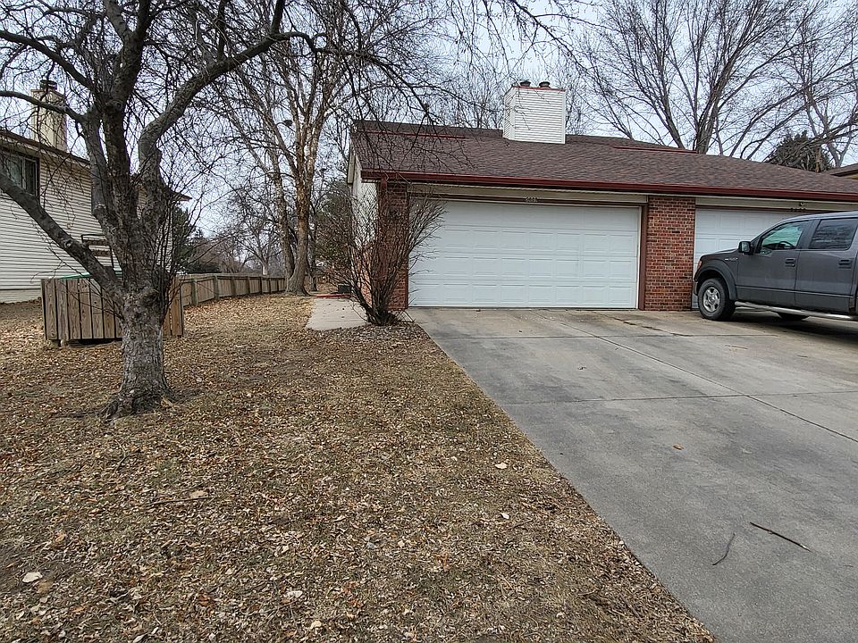 1st image of 5609 S 38th St
