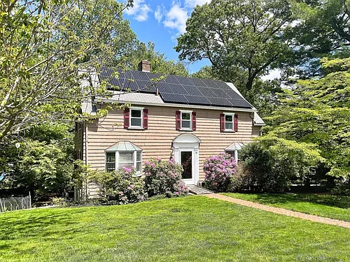 37 Emerson Rd Photo 1