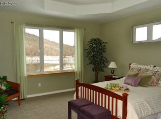 302 McConnell Dr, Lyons, CO 80540