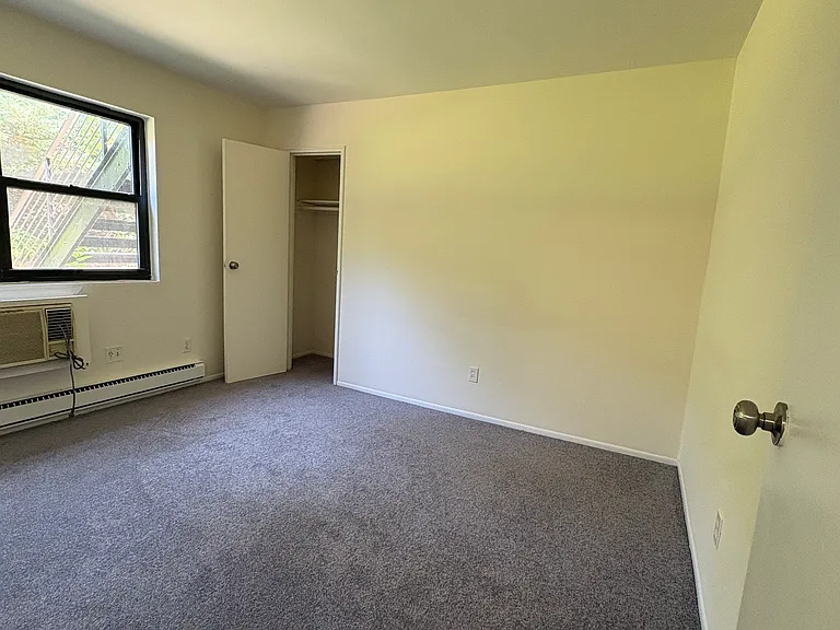 Fieldstone Dr — Photo 6