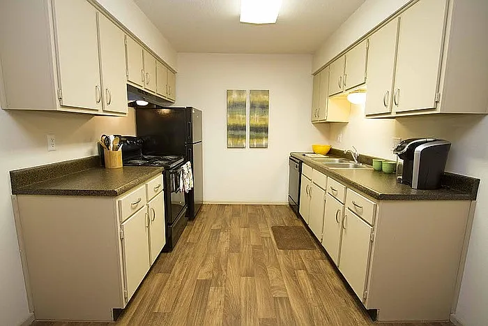 1425 S 55th St — Photo 16