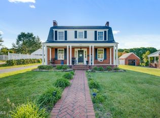 1608 Crescent Dr, Kingsport, TN 37664