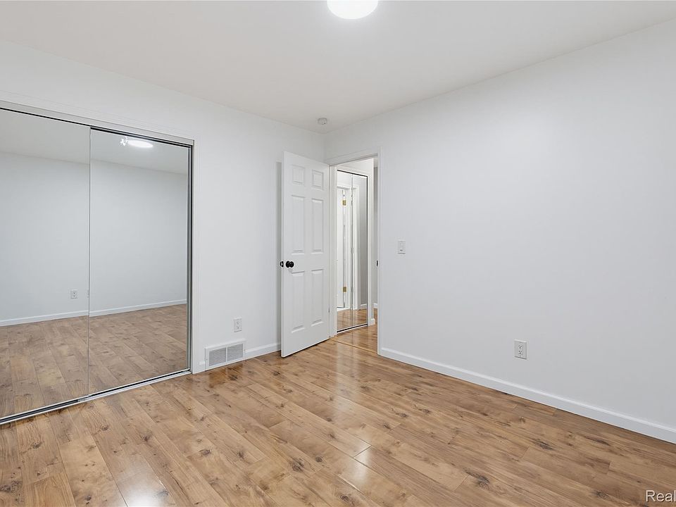 35185 Marina Dr, photo 24