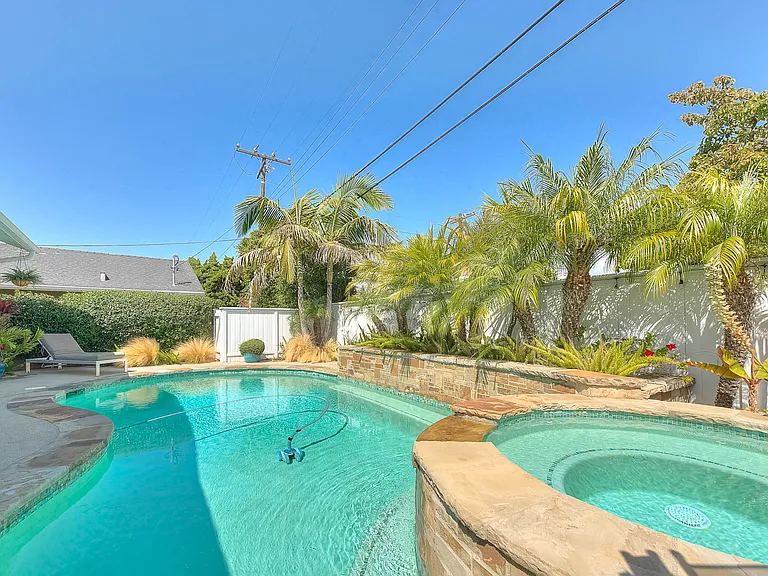 5209 Paseo Del Pavon — Photo 64