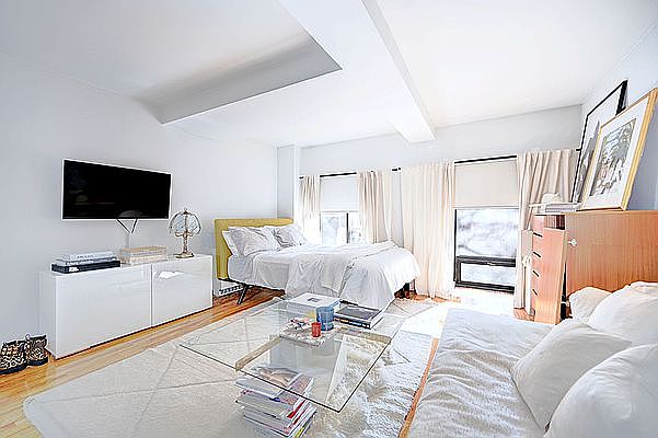 1st image of 123 Bank St APT 220