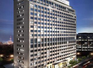 111 Saint Clair Ave W #426, Toronto, ON M4V 1N5