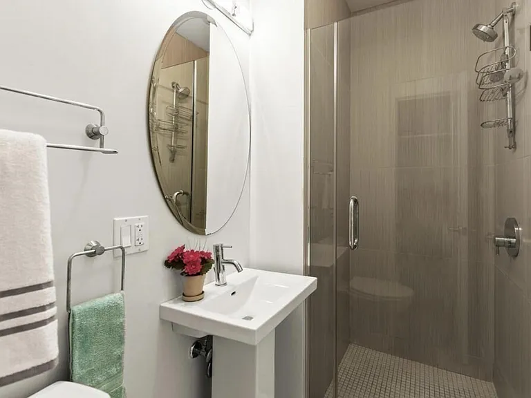 65 Beacon St #401 — Photo 7