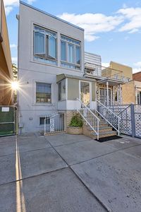 82 W End Ave, Brooklyn, NY, 11235