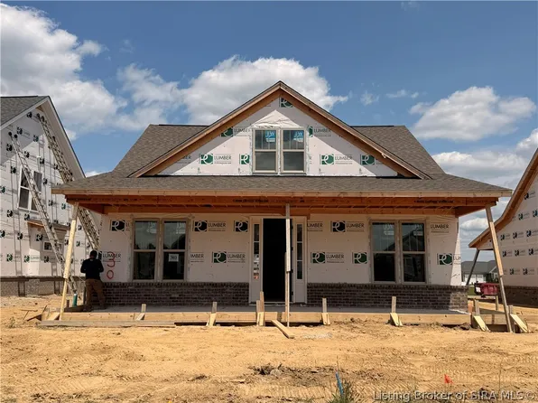 1839 Augusta Boulevard #303, Henryville, IN 47126