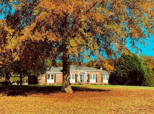 1015 Wingert Rd, Greenwood, SC 29649