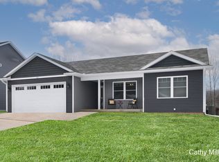122 Grandview St, Galesburg, MI 49053