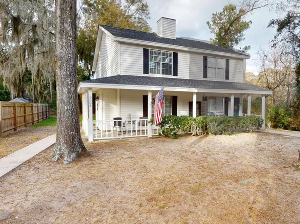 900A 16th St, Port Royal, SC 29935