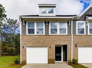 422 Nutsedge Ct, Lexington, SC 29072