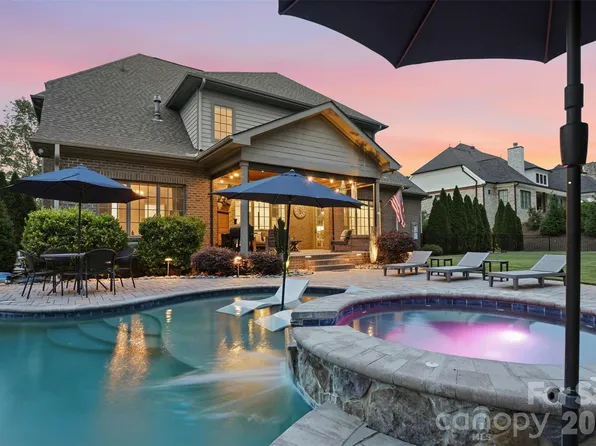 7434 Barrington Ridge Dr, Indian Land, SC 29707