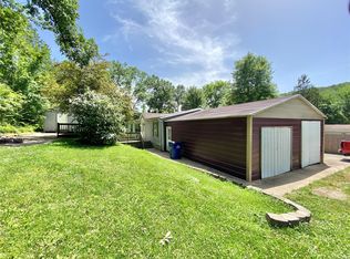5330 Victory Farm Rd, De Soto, MO 63020