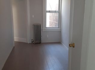 31-67 38th St #2, Astoria, NY 11103