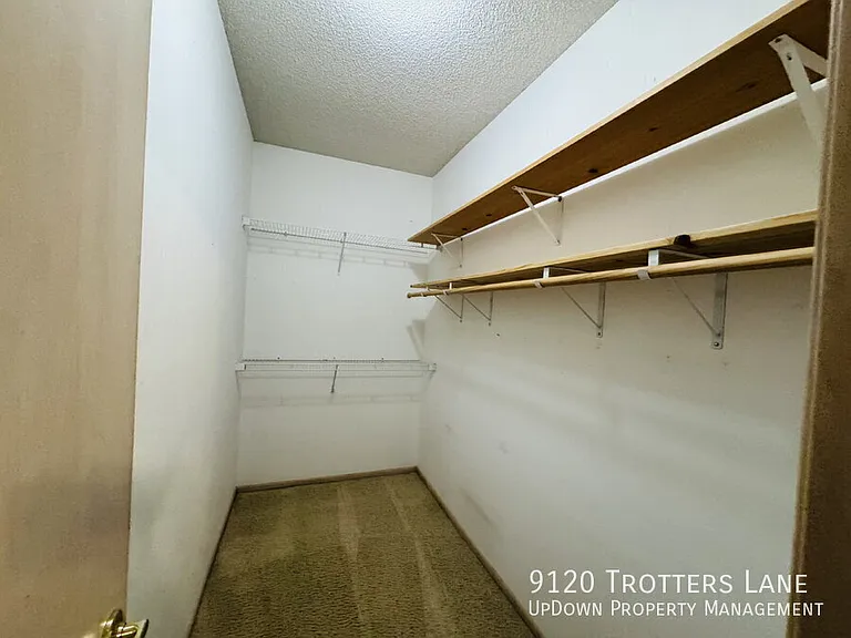 9120 Trotters Ln — Photo 19