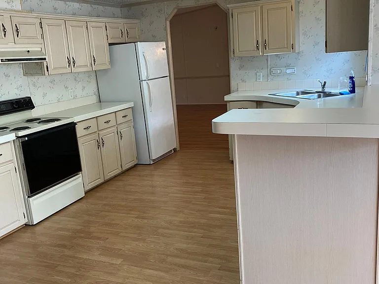 7104 Lady Hawk Ln — Photo 19