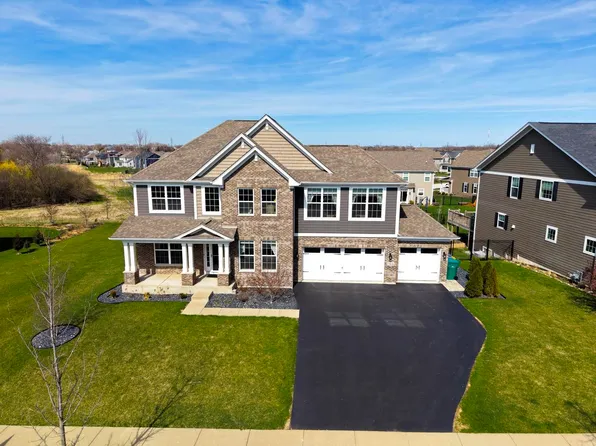 13836 Amelia Dr, Lemont, IL 60439