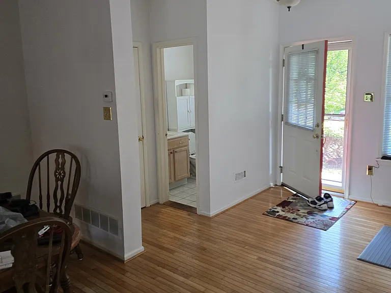 155 Woodstream Ct — Photo 19