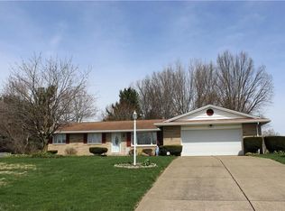 2837 Englewood Dr NE, Canton, OH