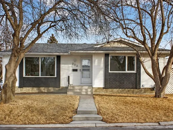 203 W Lynnover Pl SE, Calgary, AB T2C 1L5