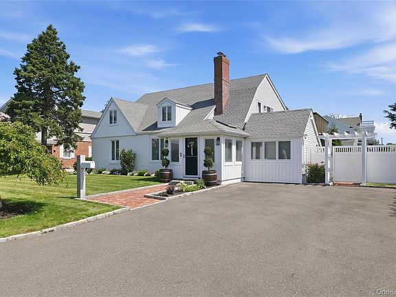 3rd image of 57 Girard Avenue
