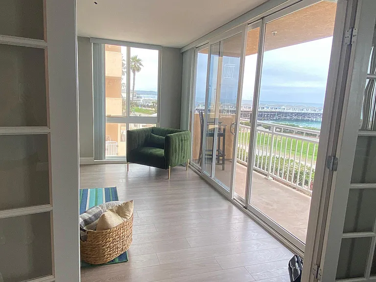 4627 Ocean Blvd #201 — Photo 20