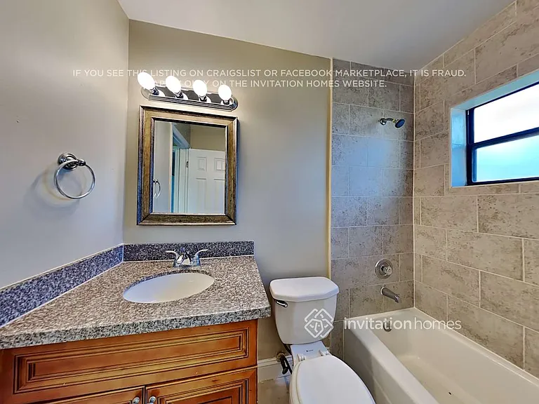 359 Las Palmas St — Photo 15